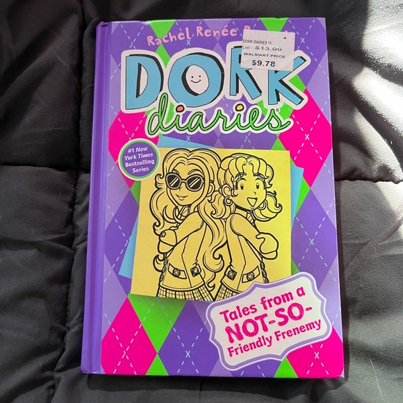 Dork diaries book - Picture 1 of 3